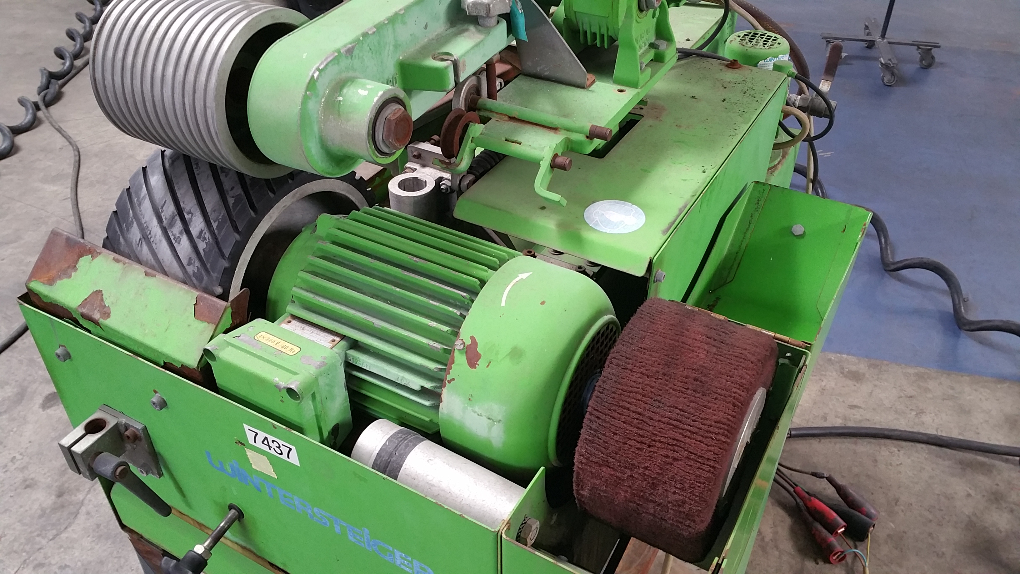 Used Wintersteiger Horizontal Wet Belt Skateboard & SKI Sander With