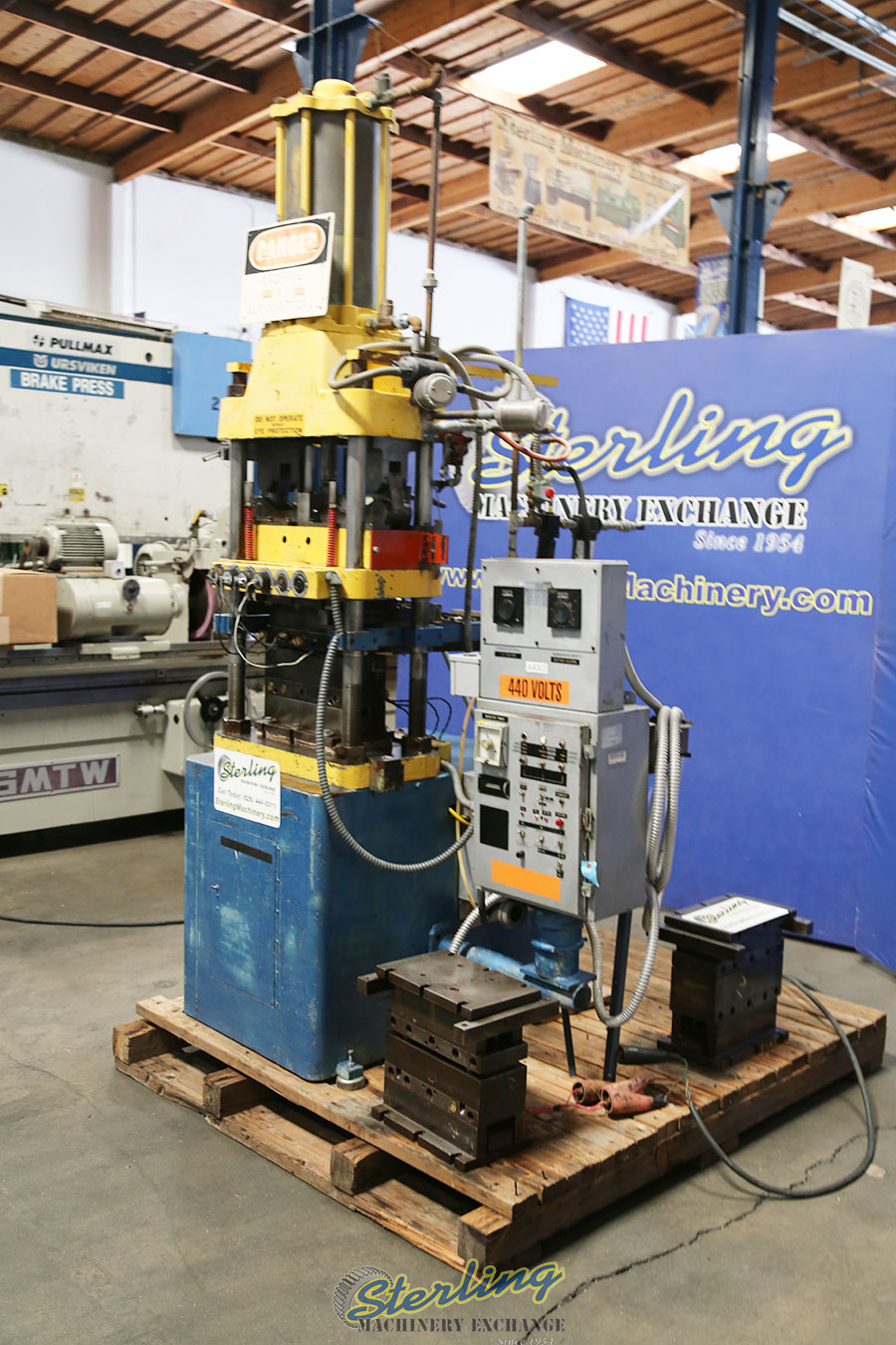 Used Custom 4 Post Heated Laminating Press Laminating, Heated Platen