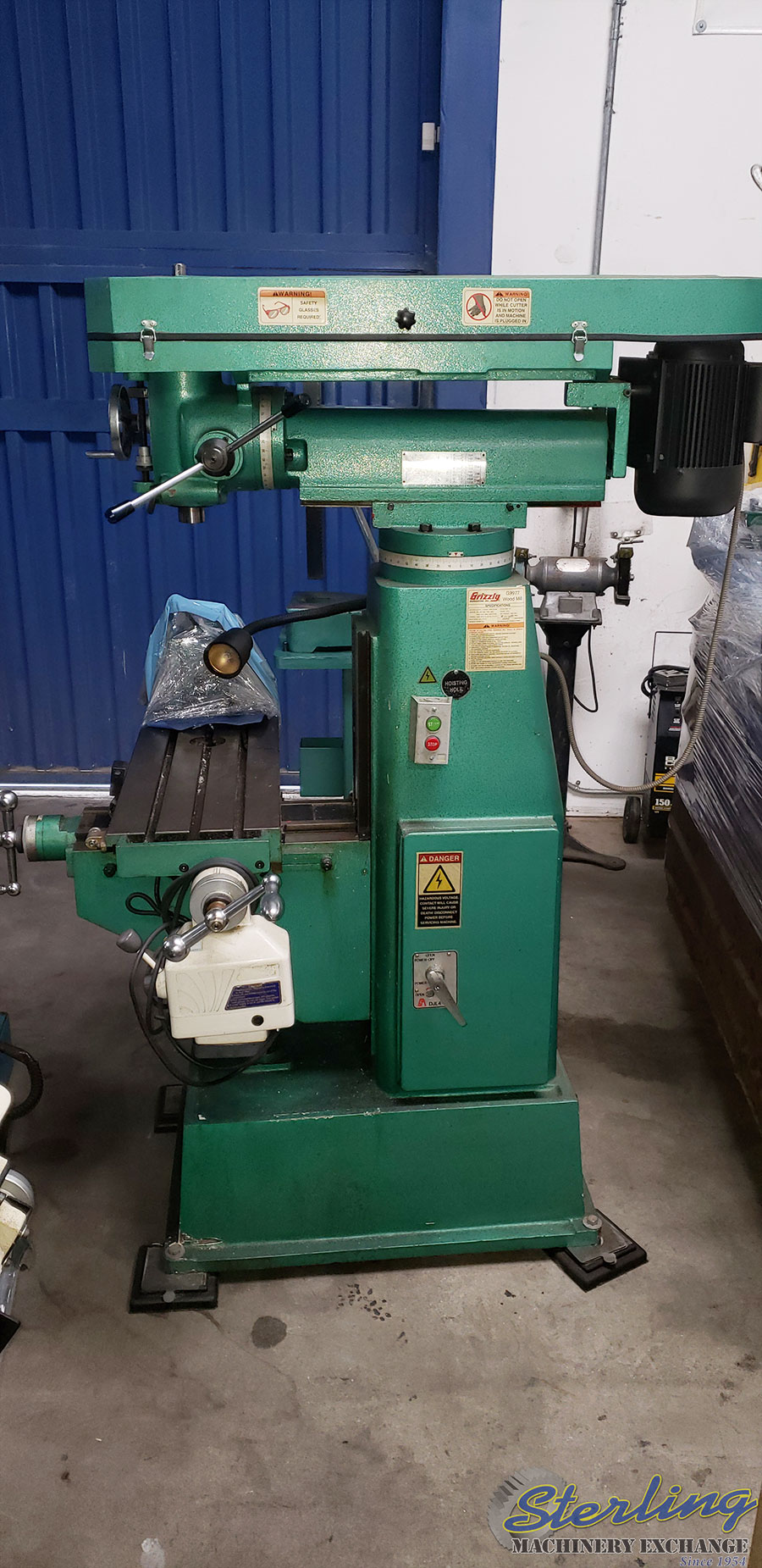 For Sale 10" x 33" Used Grizzly Wood/Metal Vertical Milling Machine