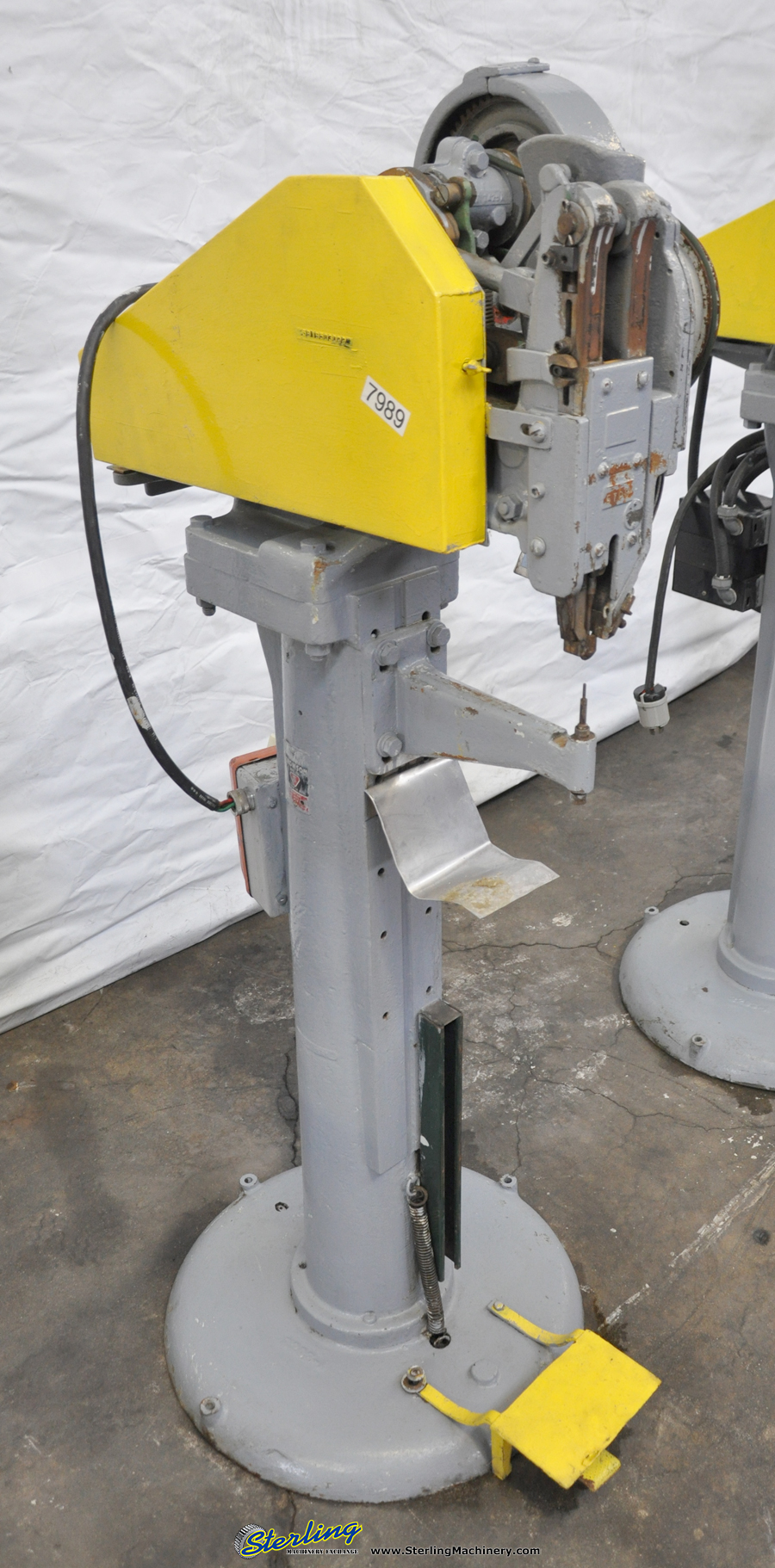 Used Riveter Sterling Machinery