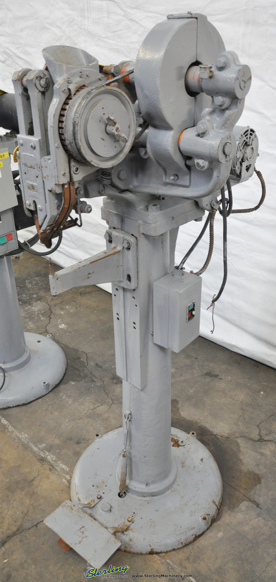 For Sale Used Riveter, Mdl. , () 7991 *** SOLD AS IS NO WARRANTY