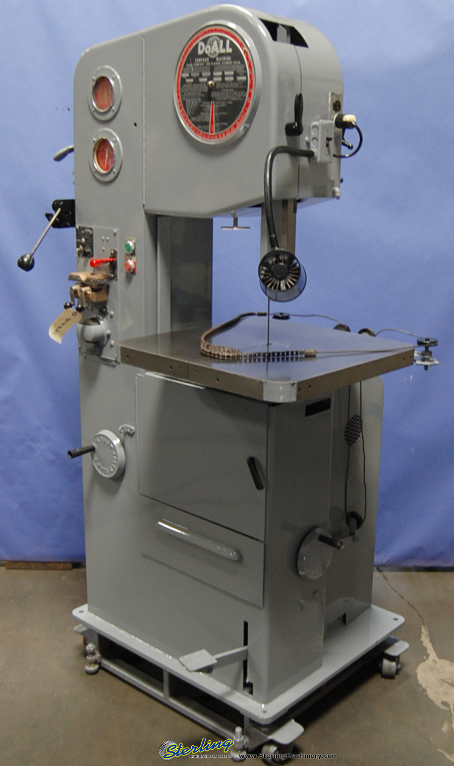 For Sale 16" Used DoAll Vertical Bandsaw, Mdl. 16121, Blade Welder