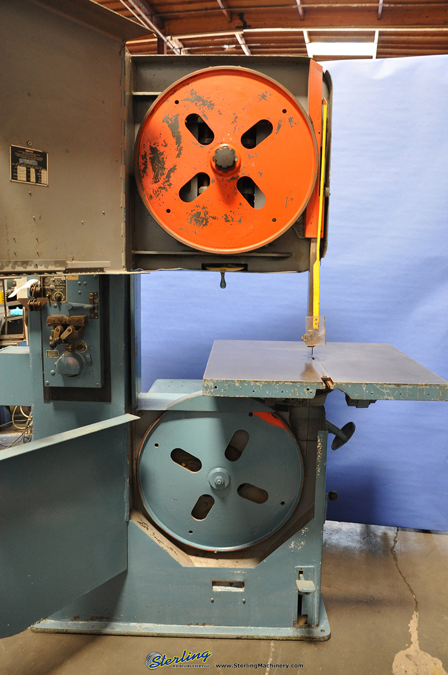 Used DoAll Vertical Bandsaw Sterling Machinery