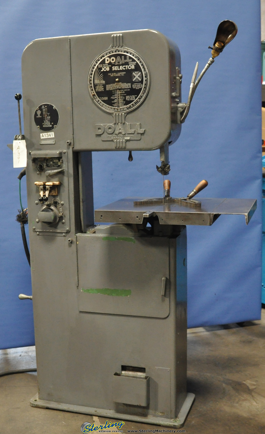 Used Do All Vertical Bandsaw Sterling Machinery