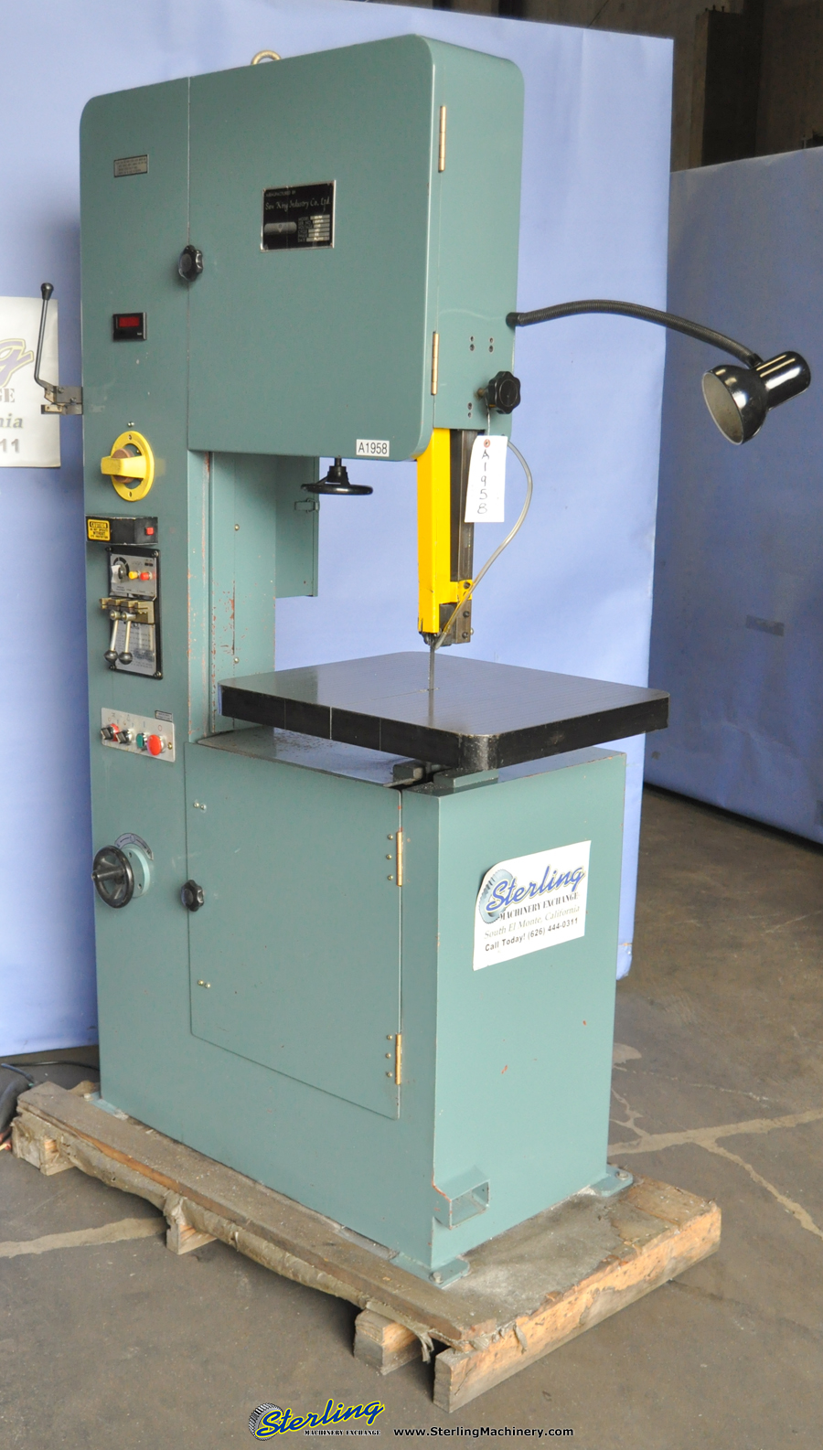 Used Saw King Vertical Bandsaw Vertical Bandsaw Saws Sterling Machinery
