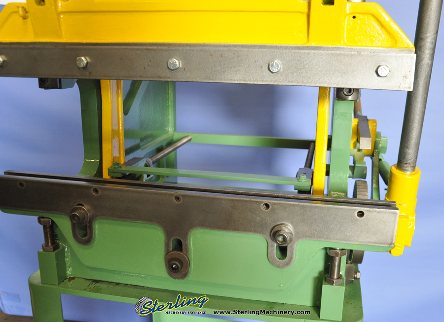 Used DiAcro Hand Press Brake Sterling Machinery