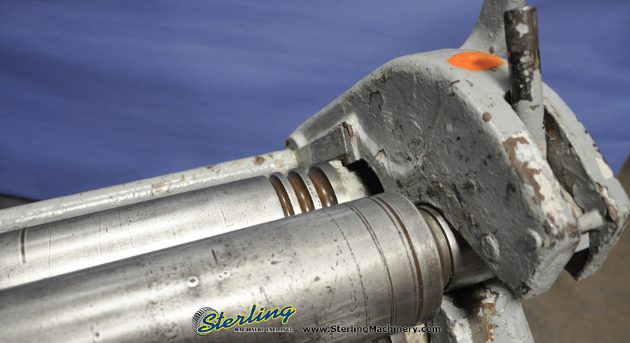 Used-Niagara-Used Niagara Initial Pinch MANUAL POWER HAND Sheet Metal Plate Roll-351-A2769-010