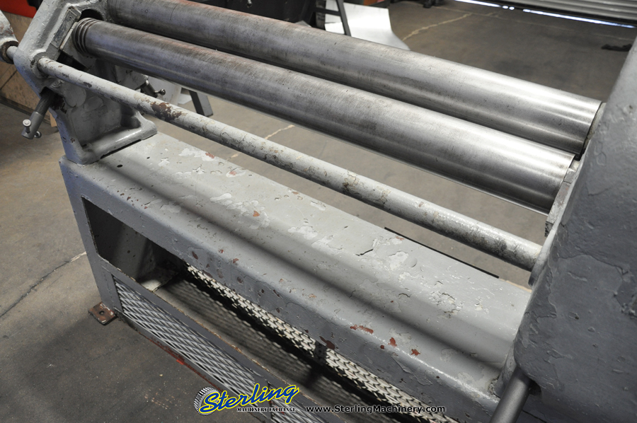 Used-Niagara-Used Niagara Initial Pinch MANUAL POWER HAND Sheet Metal Plate Roll-351-A2769-04