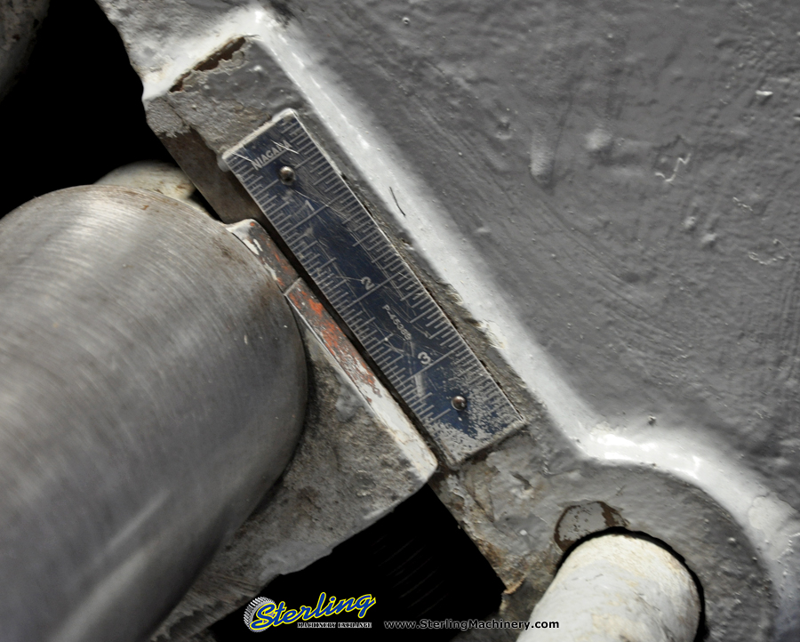 Used-Niagara-Used Niagara Initial Pinch MANUAL POWER HAND Sheet Metal Plate Roll-351-A2769-011