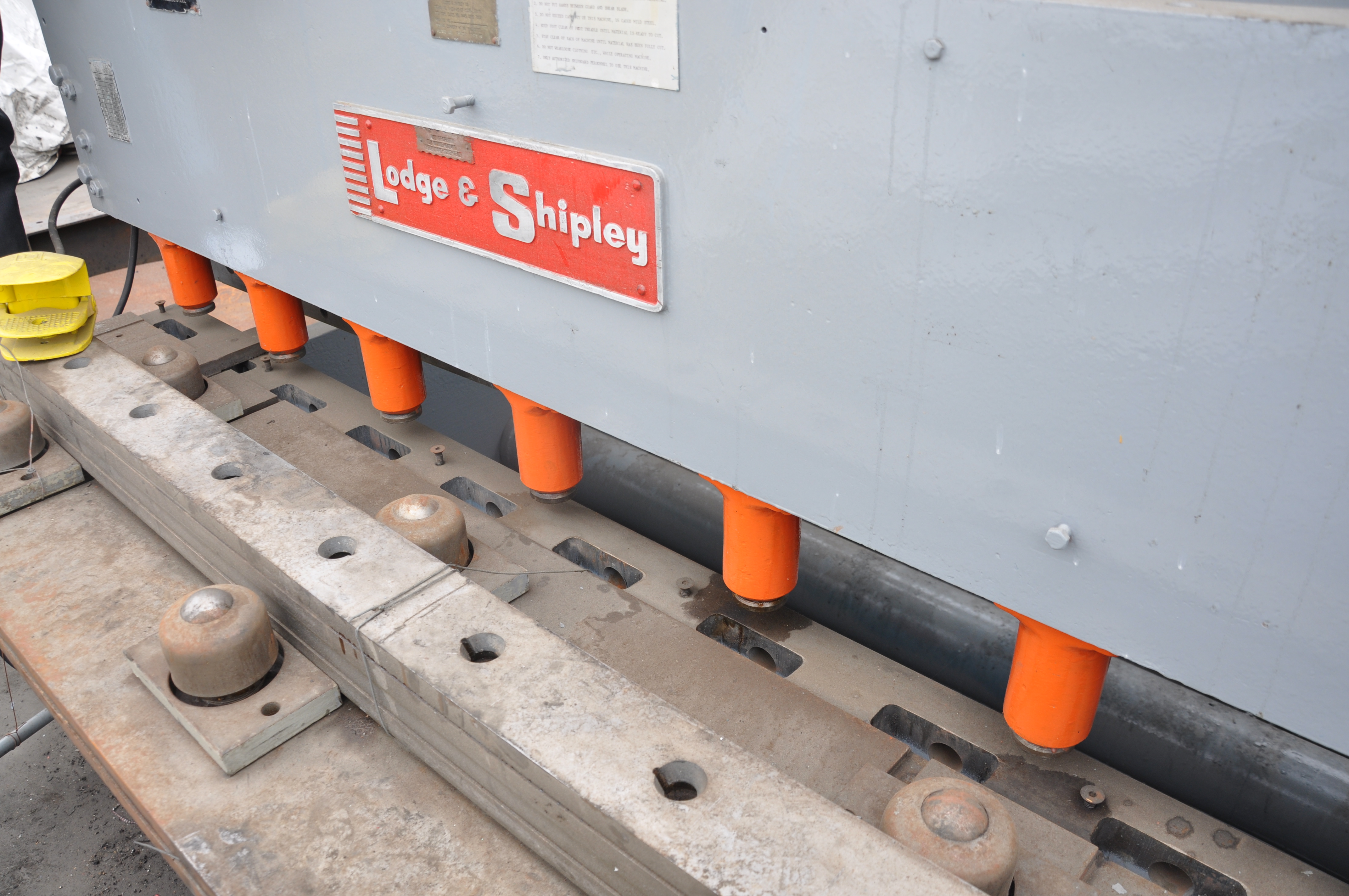 Used-Lodge & Shipley-Used Lodge & Shipley Power Squaring Shear-0806-A2834-012