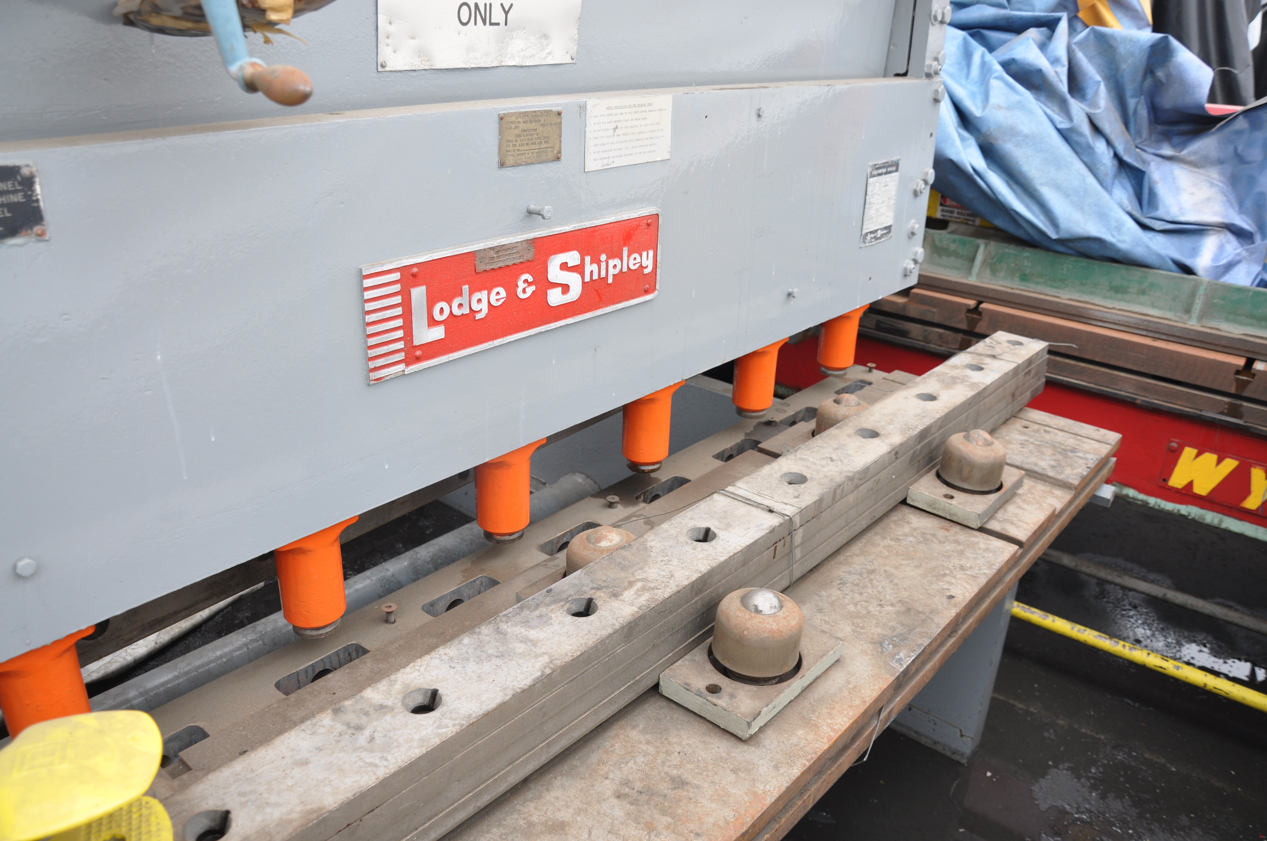 Used-Lodge & Shipley-Used Lodge & Shipley Power Squaring Shear-0806-A2834-010
