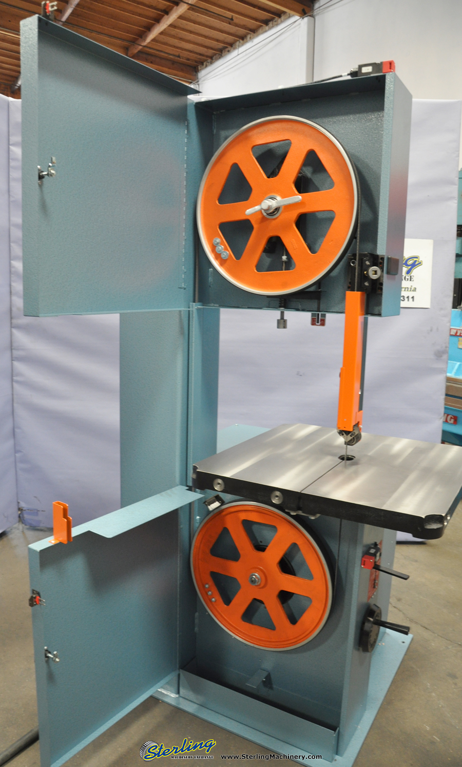 Brand New DoALL Vertical Contour Bandsaw - Saws Sterling Machinery