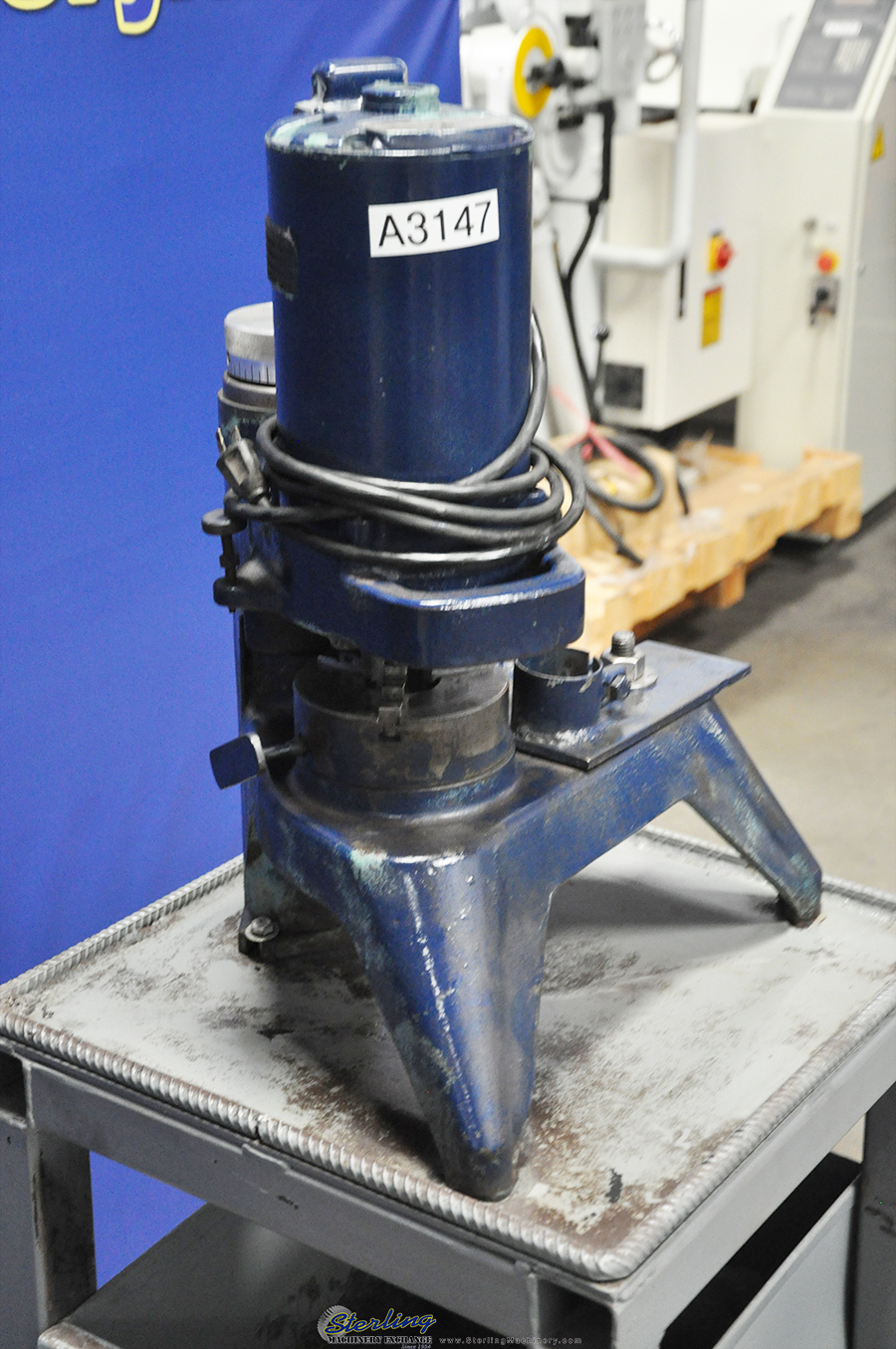 For Sale 5" Used Strippit Bench Type Portable Tool and Die Punch & Die