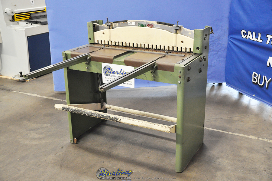Used-Speedaire-Used Di-Acro Manual Foot Shear-36K-A3211-01