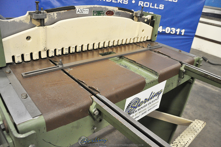 Used-Speedaire-Used Di-Acro Manual Foot Shear-36K-A3211-08