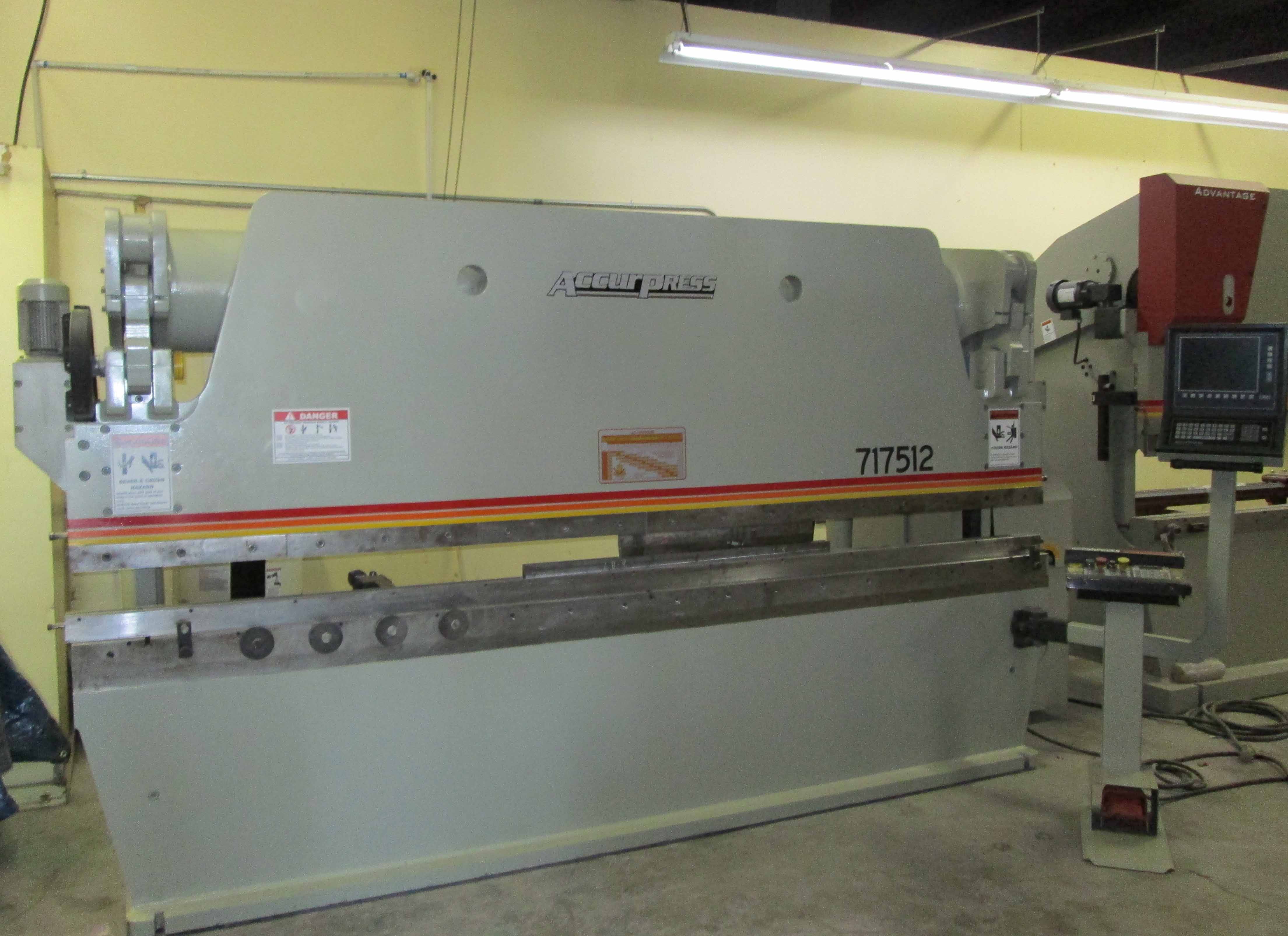 Used Accurpress CNC Hydraulic Press Brake CNC Brake Press Sterling