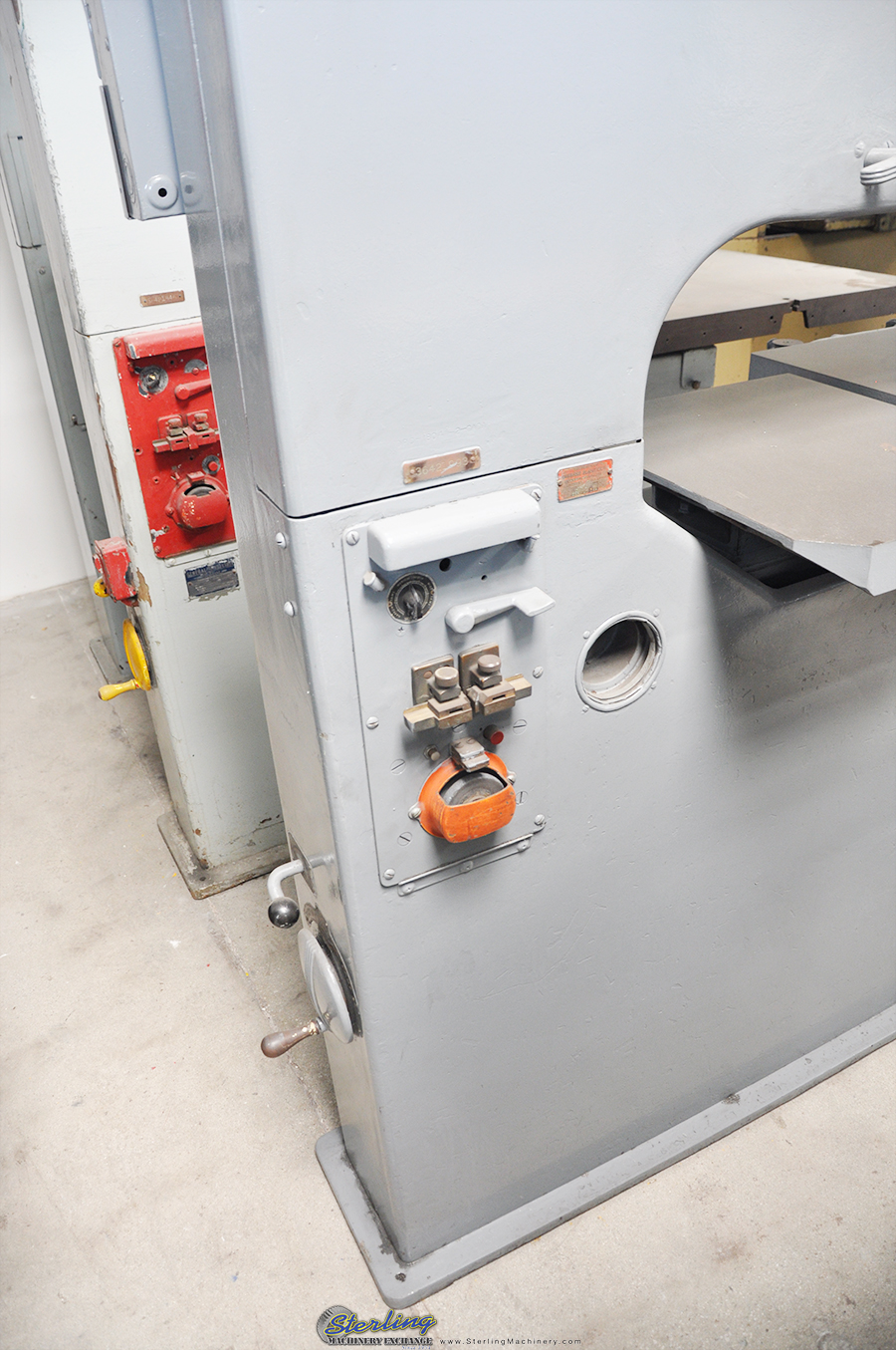 For Sale 36'' Used DoALL Vertical Deep Throat Bandsaw, Mdl. V36