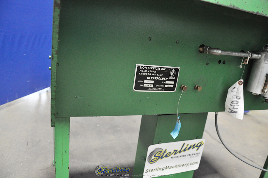 Used-LION-Used Lion Open Throat Cleat Folder-20-36-APC-A4085-07