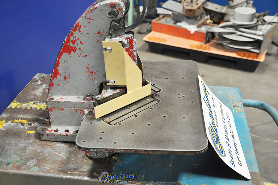Used-Used Di-Arco Hand Notcher-NO. 1-A4338-03