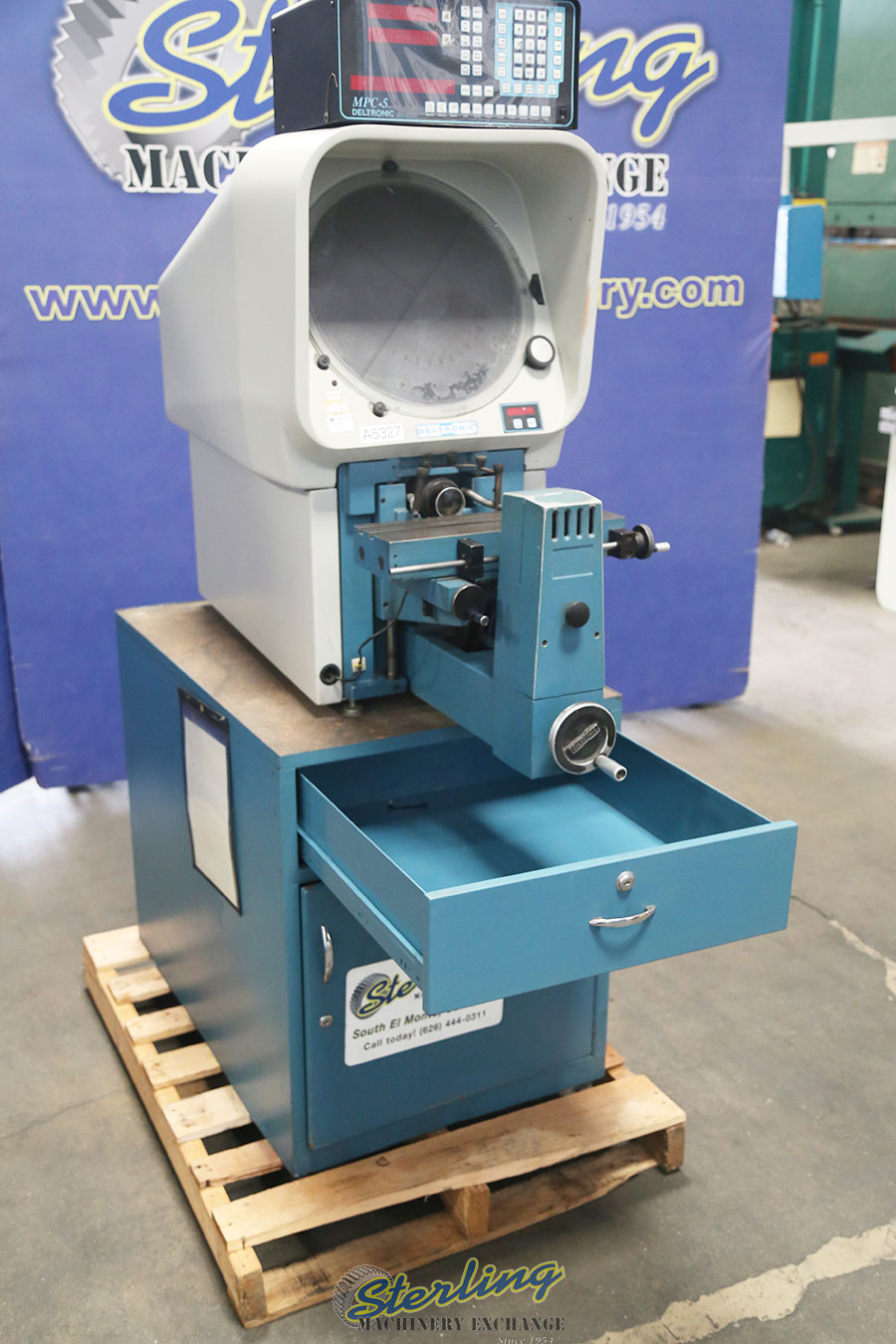 Used Deltronic Horizontal Optical Comparator Comparators Sterling