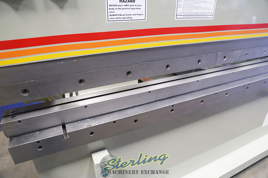 Used Accurpress Hydraulic Press Brake With Light Curtains Sterling