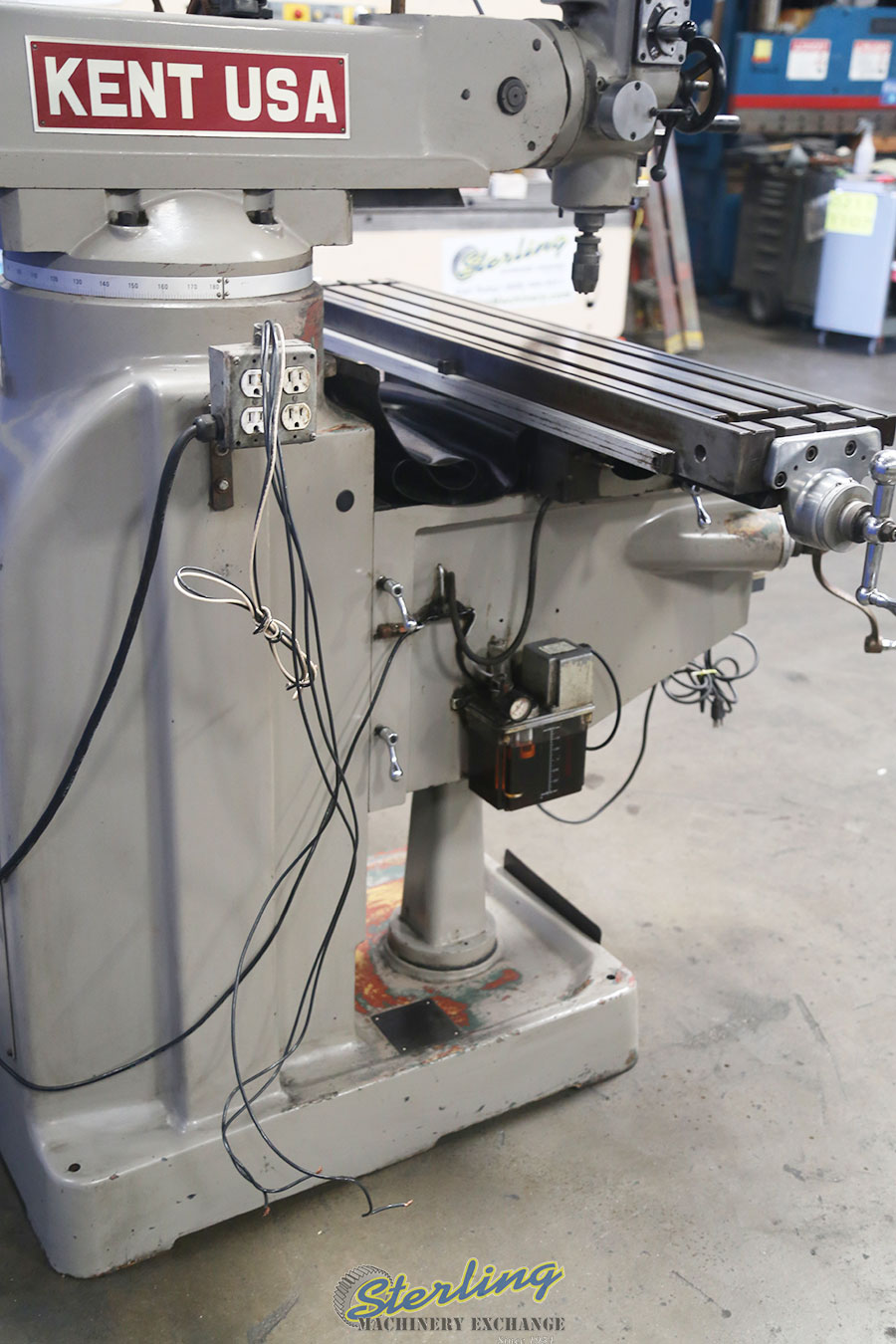 For Sale 10'' x 50'' Used Kent Vertical Milling Machine, Mdl. 3VKF
