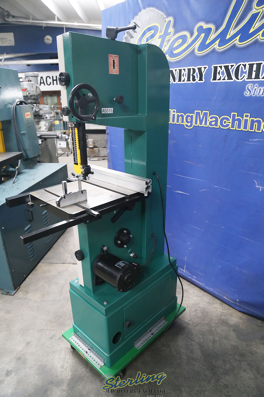 Used Grizzly Wood or Metal Vertical Bandsaw Woodworking Saws