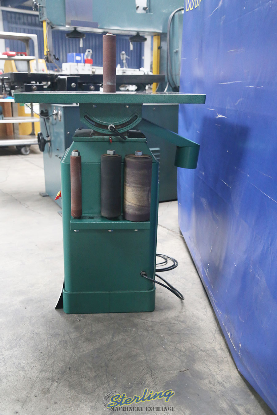 Used Grizzly Oscillating Spindle Sander - Sanders Sterling 