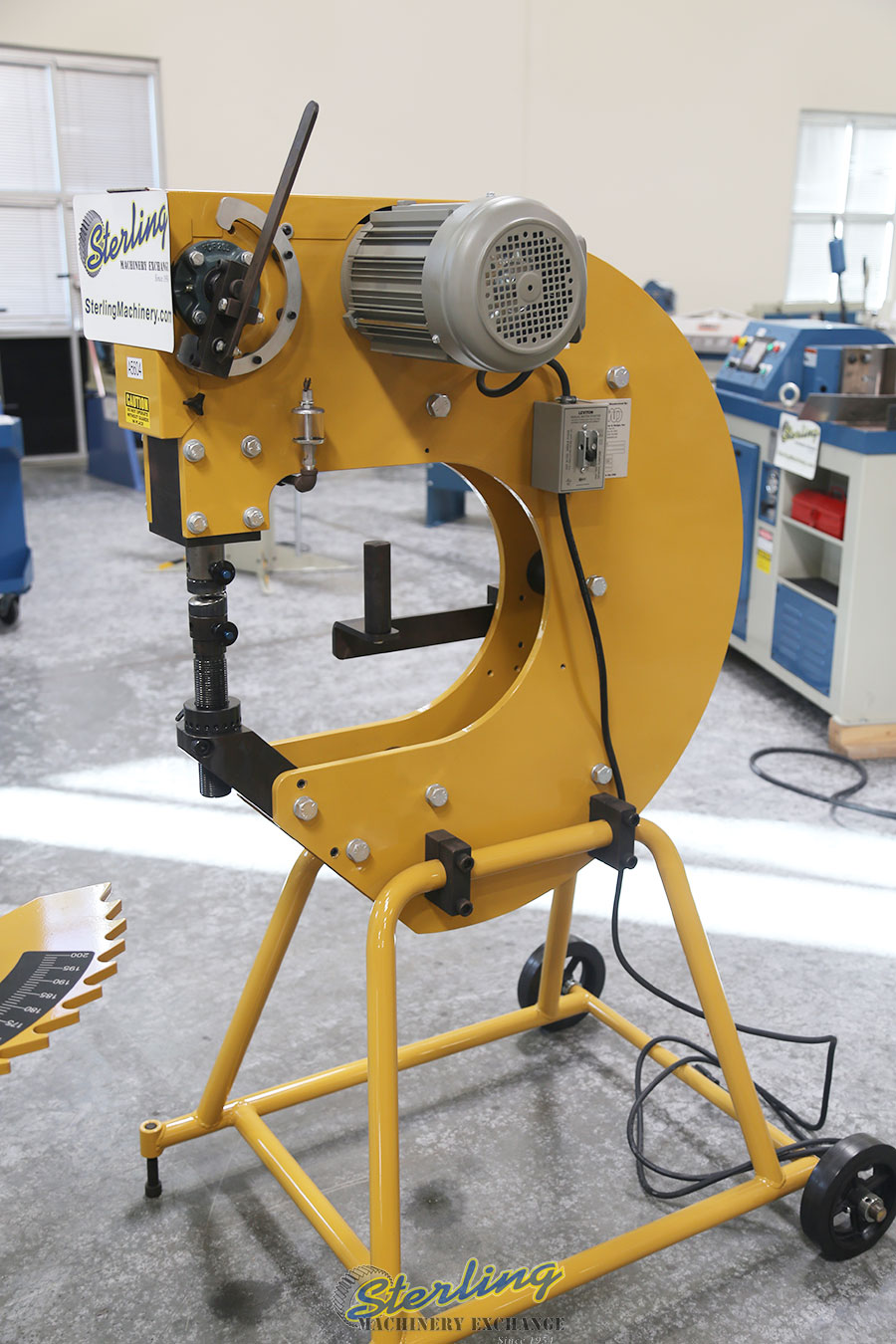 USED (DEMO MACHINERY) BAILEIGH RECIPROCATING POWER HAMMER Hammers