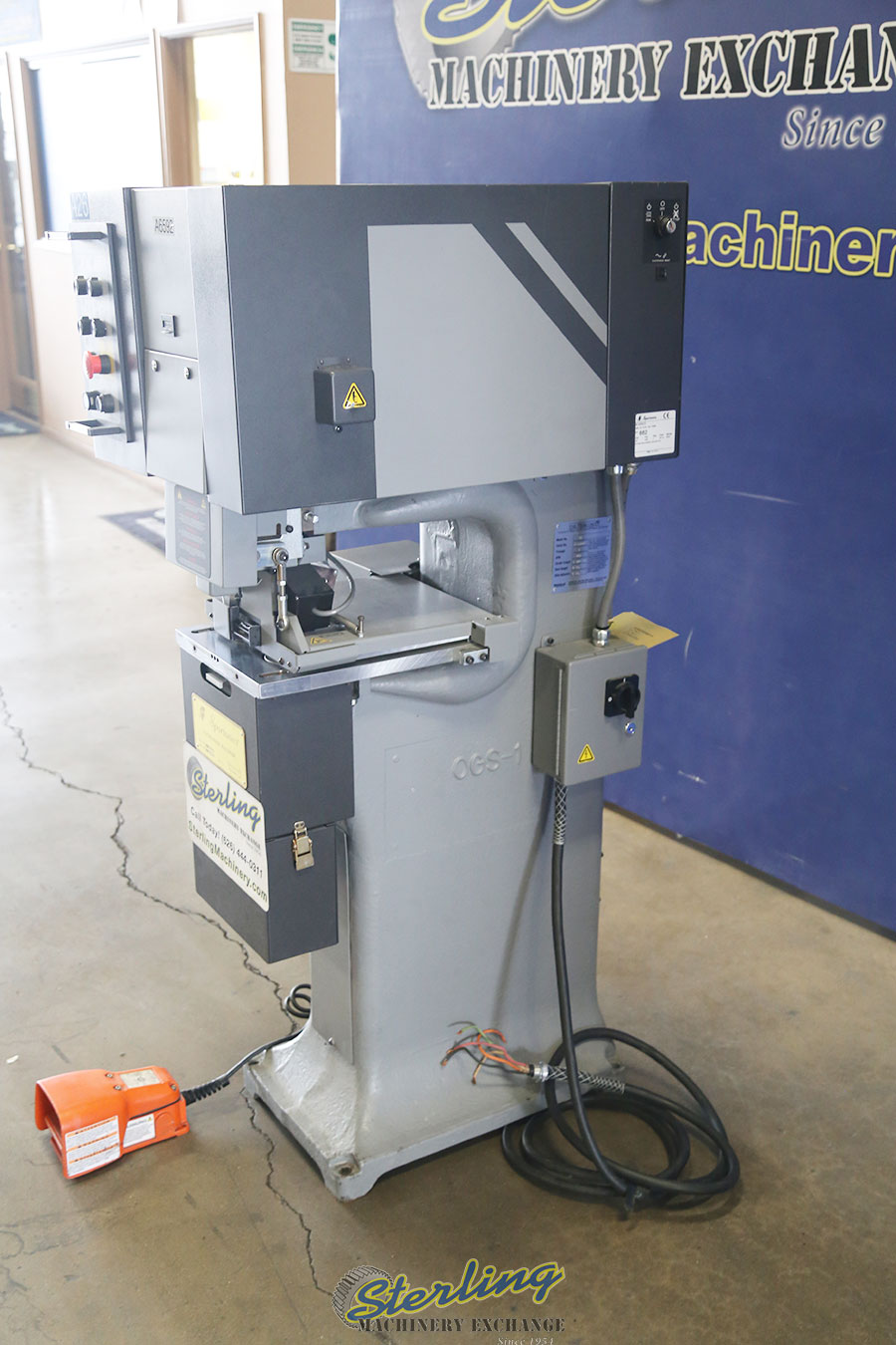 For Sale 2 Ton Used Spartanics Automatic Registration Punch Press, Mdl