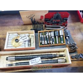 Used-Grizzly-Used Grizzly Vertical/Horizontal Milling Machine-G-0616-A5535