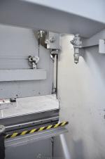 used pacific hydraulic cnc press brakeJ135-10