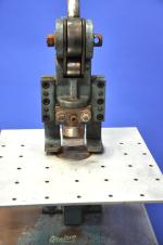 used roper whitney manual hand punch218